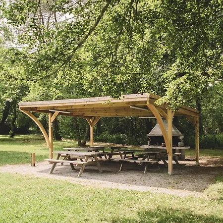 Cocooning Tipi - *