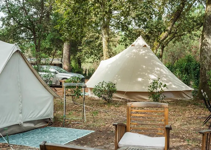 Οργανωμένο κάμπινγκ Cocooning Tipi - Azur